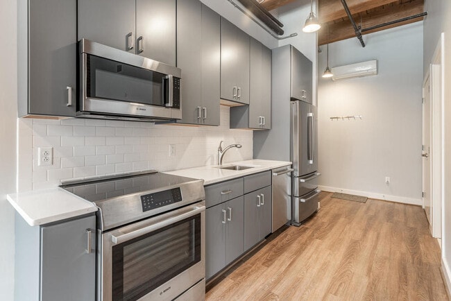 Photo - 63 Melcher St Unidad 401