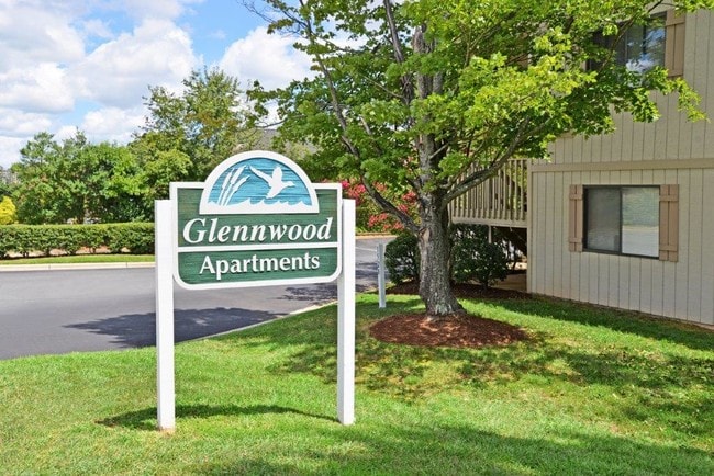 Photo - Glennwood Apartments