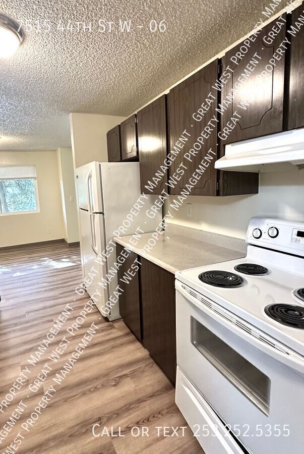 Photo - 7515 44th St W Unit 06