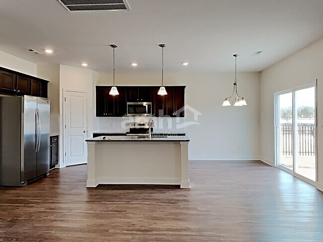 Photo - 4824 Chutney Dr