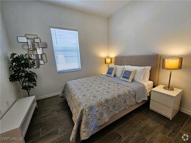 Building Photo - 5897 Sunningdale St Rental