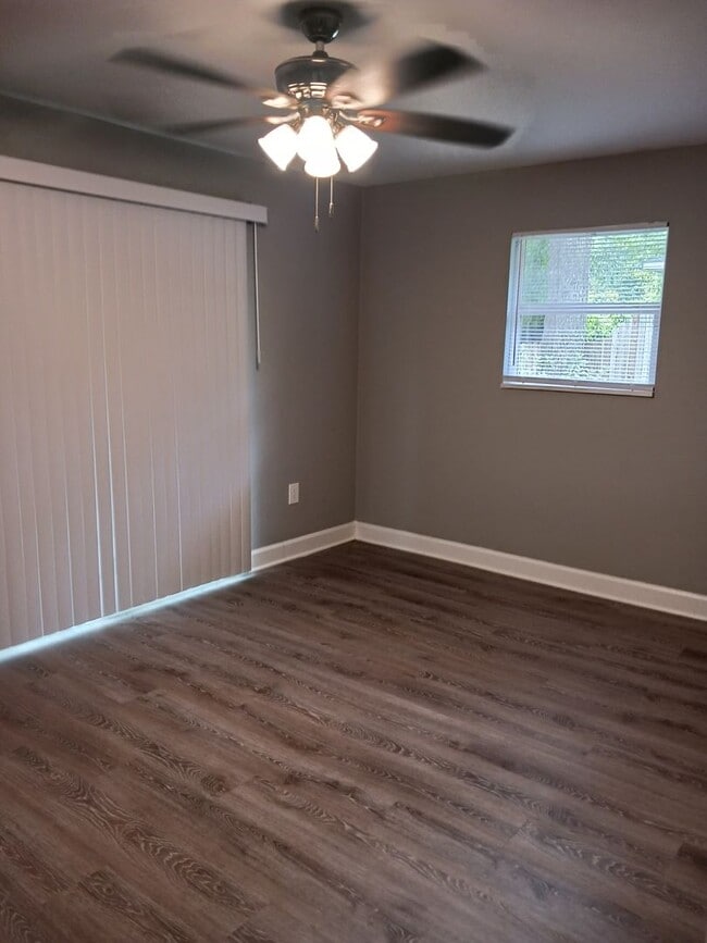 Photo - 6123 SW 10th Pl Unit B