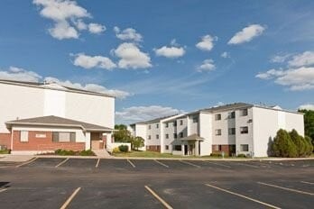 Photo - 3404 Queen Dr SW