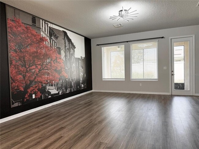 Photo - 2909 Deerberry Ln