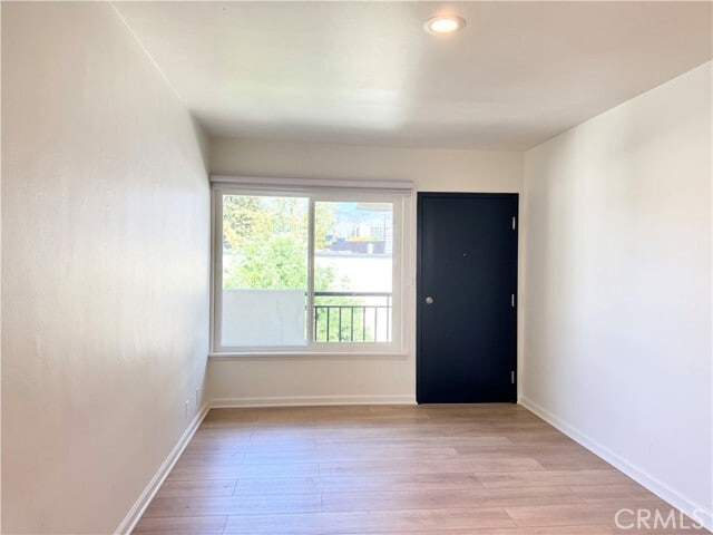 Photo - 251 N Oakland Ave Unidad 8