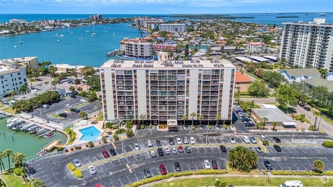 Building Photo - 255 Dolphin Point Unit 901 Rental