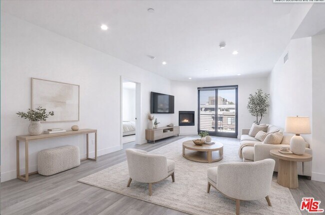 Photo - 11800 Courtleigh Dr Unit 306