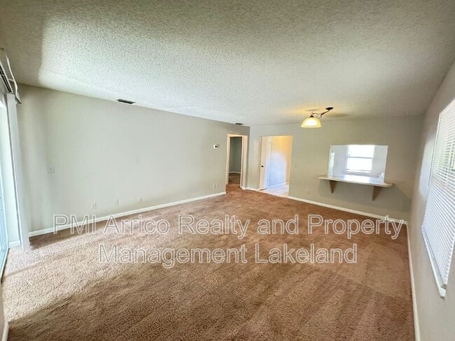 Photo - 585 N Scenic Hwy