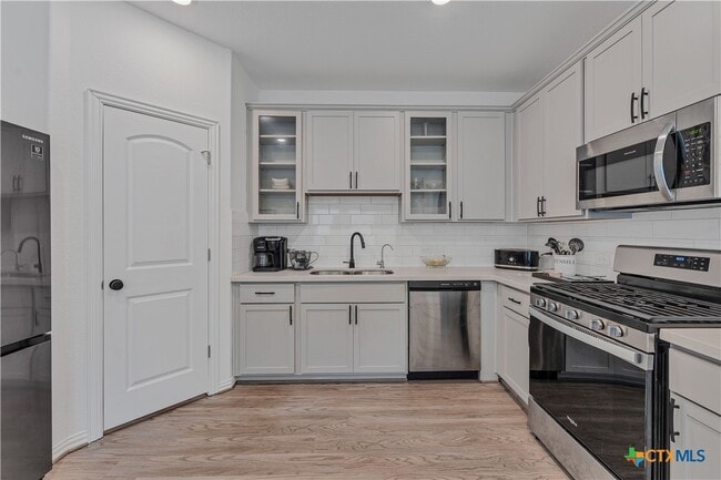 Photo - 1974 Flametree Ave