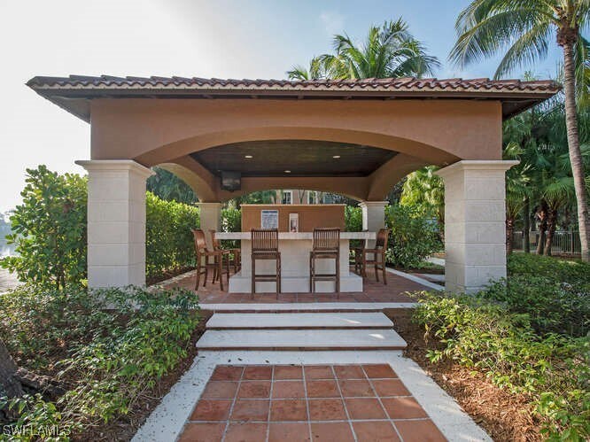 Photo - 1220 Reserve Way Unidad 305