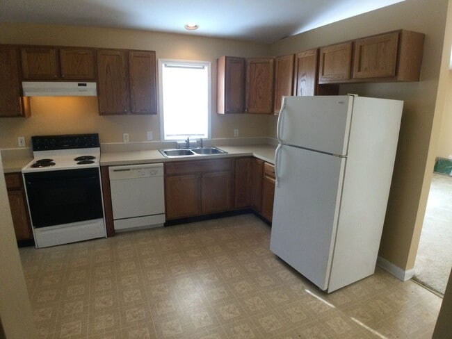 Photo - Christiansburg, 3 BR / 2 BA, August 14th