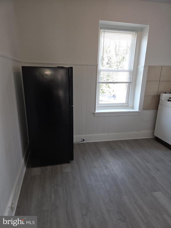 Building Photo - 1435 W Cayuga St Unit 3