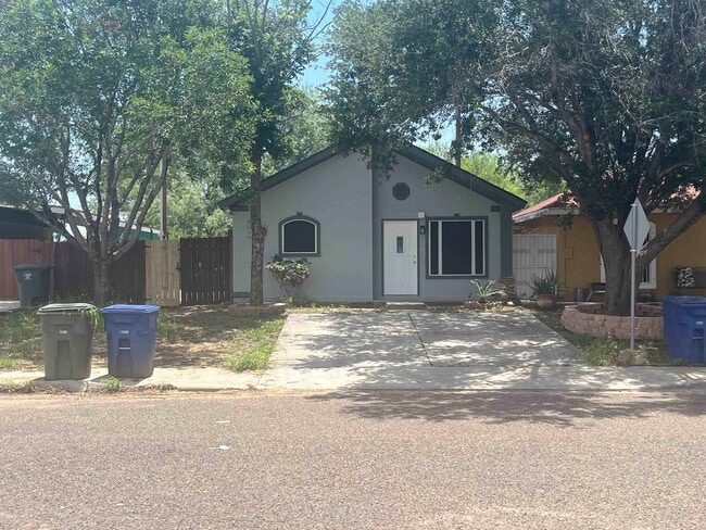 Building Photo - 405 Prescott Loop