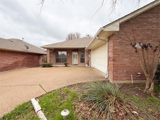 Photo - 708 Nandina Way