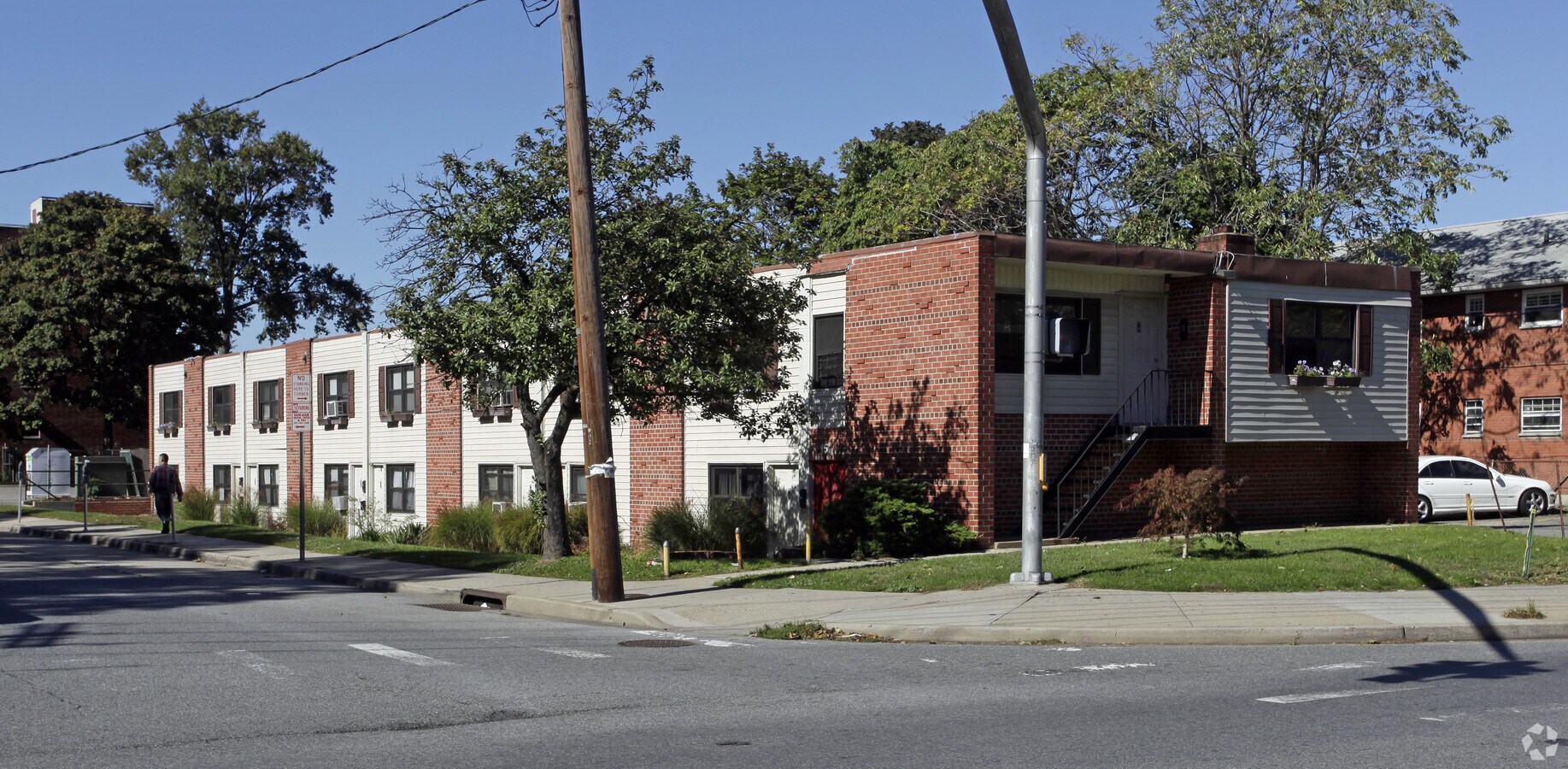 Photo - 151 W Columbia St
