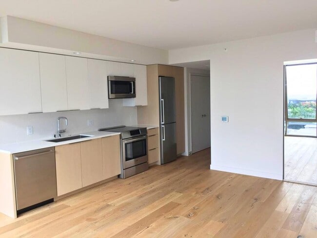 Photo - 1001 Queen St Apartment