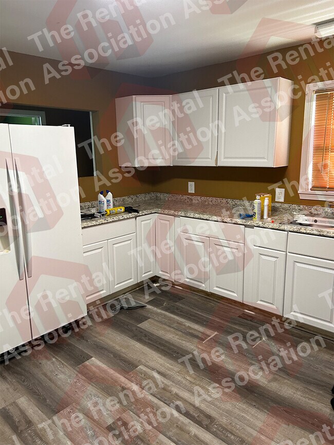 Photo - 1122 George Ave