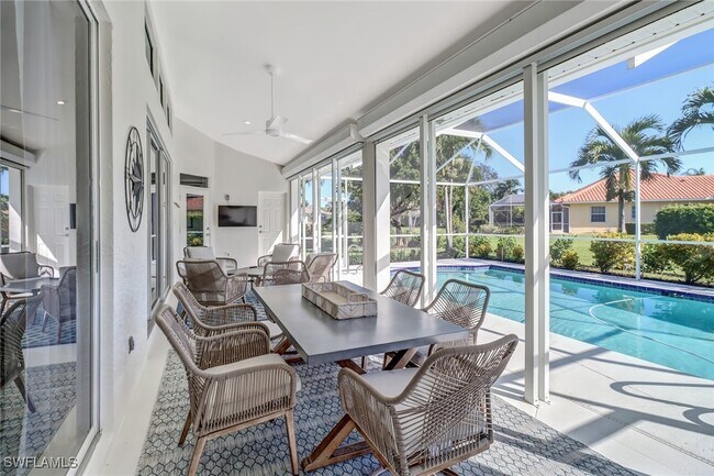 Photo - 28070 Winthrop Cir