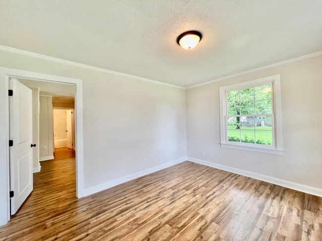 Photo - Updated 2 Bedroom