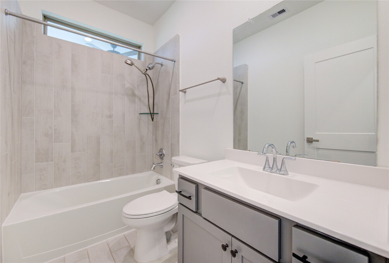 Photo - 18815 River Overlook Ct