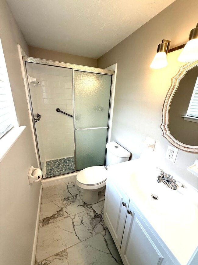 Photo - ** 4 Bed 2 Bath Located in Prattville ** Call 334-366-9198 for a self showing