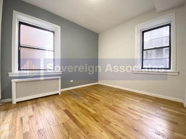 Building Photo - 235 W 103rd St Rental