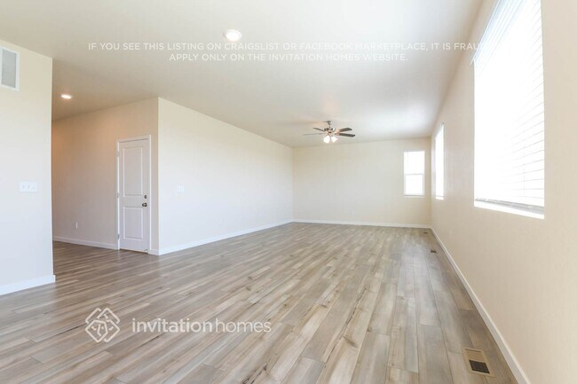 Photo - 899 Harvard St