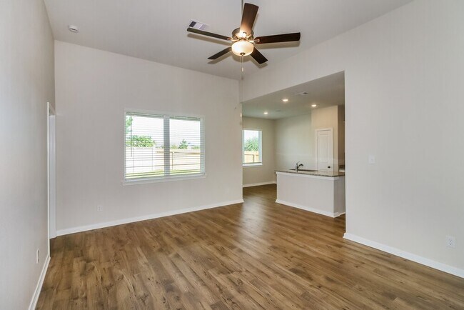 Photo - 149 Dogwood Point Dr