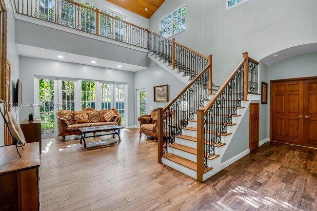 Photo - 2221 SW 28th Way