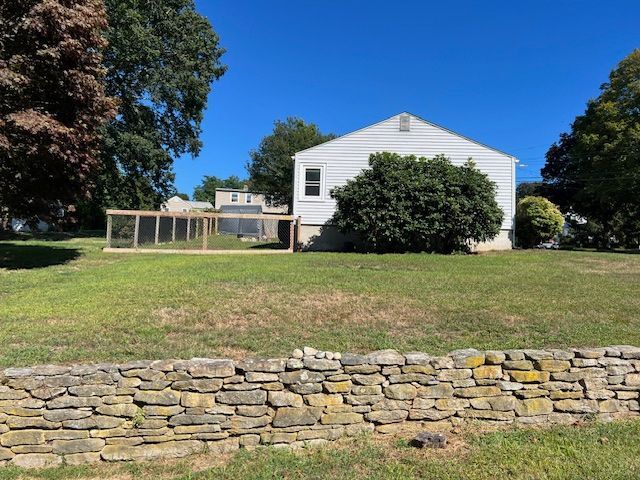 Photo - 121 Riverview Ave