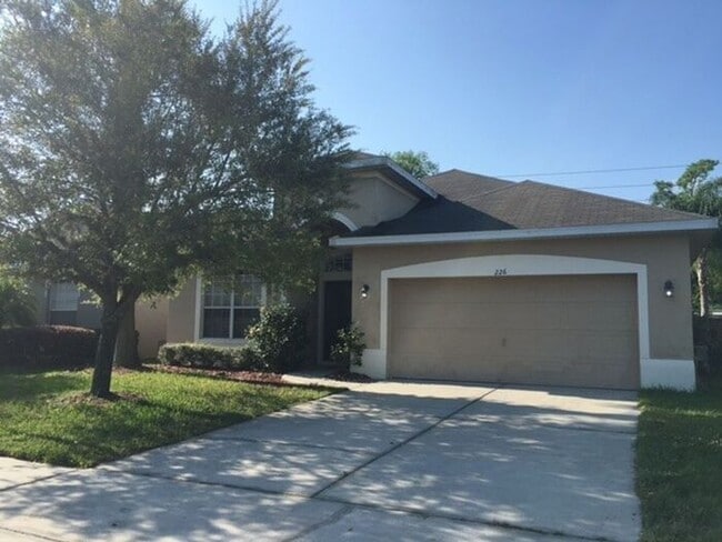 Building Photo - Beautiful 4/2 home in Lovely Venetian Bay ...