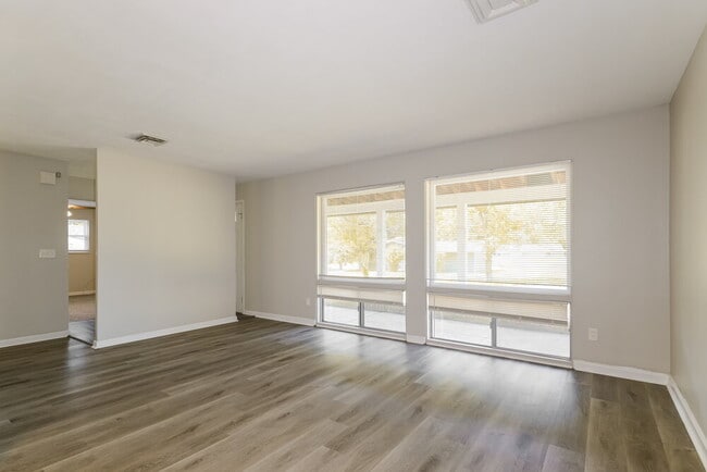 Photo - 3160 Hargrove Ln