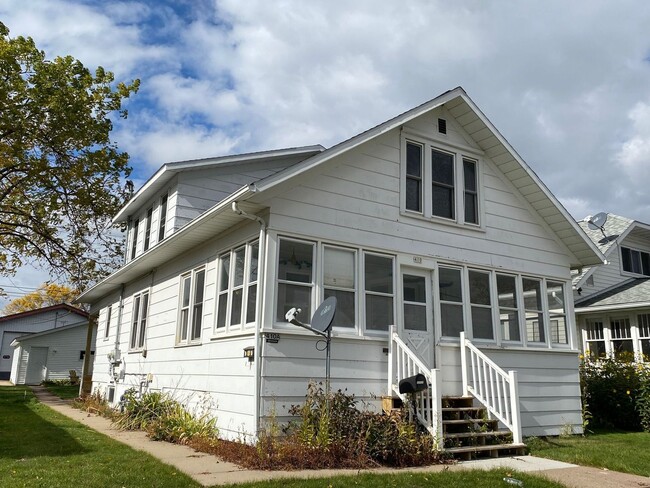 Building Photo - 410 N Maple Ave Unit #410A