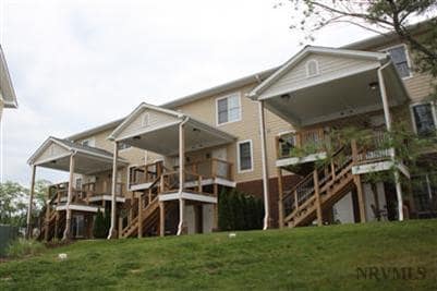 Photo - Bennett Hill