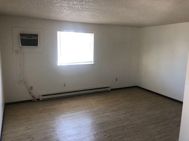 Photo - 6417 N Lee St Unit 6417
