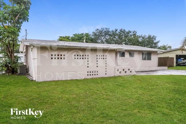 Photo - 314 NW 49th Ave