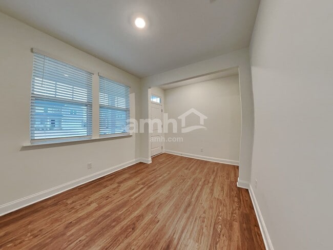 Photo - 112 Ashton Dr