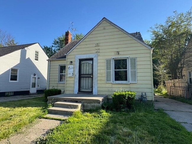 Building Photo - 9982 McCormick St