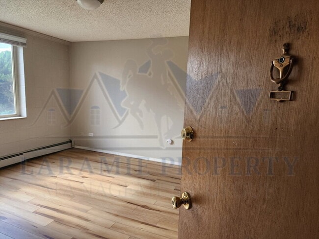 Photo - 415 S 26th St Unit 17