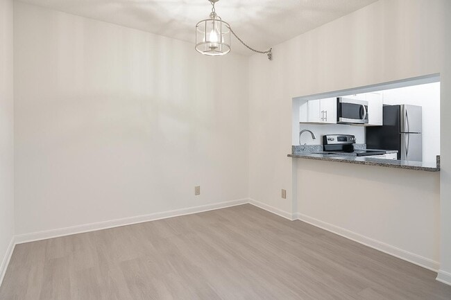 Photo - 209 Foxtail Dr Unit D2