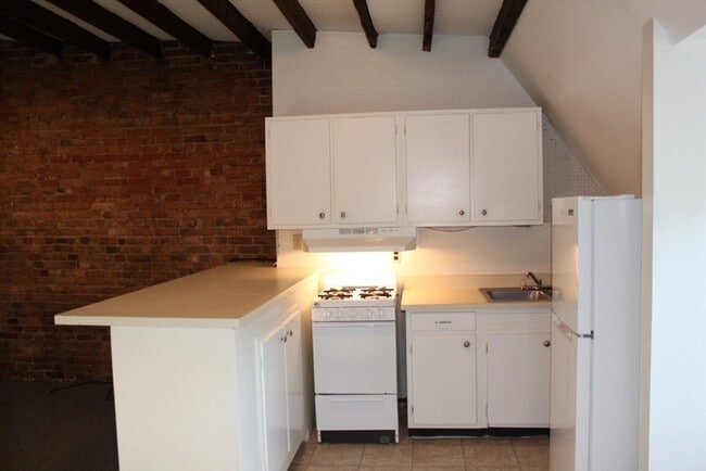 Photo - 19 E Springfield St Unidad 3