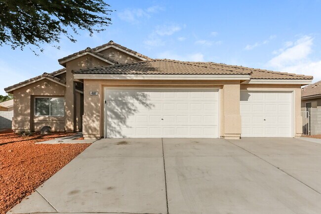 Building Photo - 4037 Sweet Surrender Ct