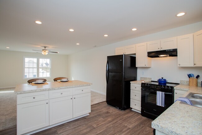 Photo - Towns on Imperial