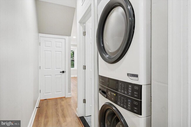 Photo - 2917 N 7th St Unit 1