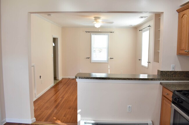 Living Room - 11 Church St Unit #2