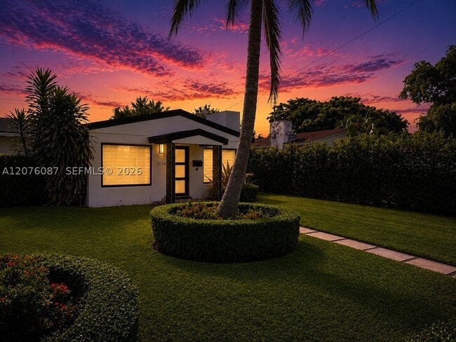 Photo - 12341 NE 11th Ct Unit 12341