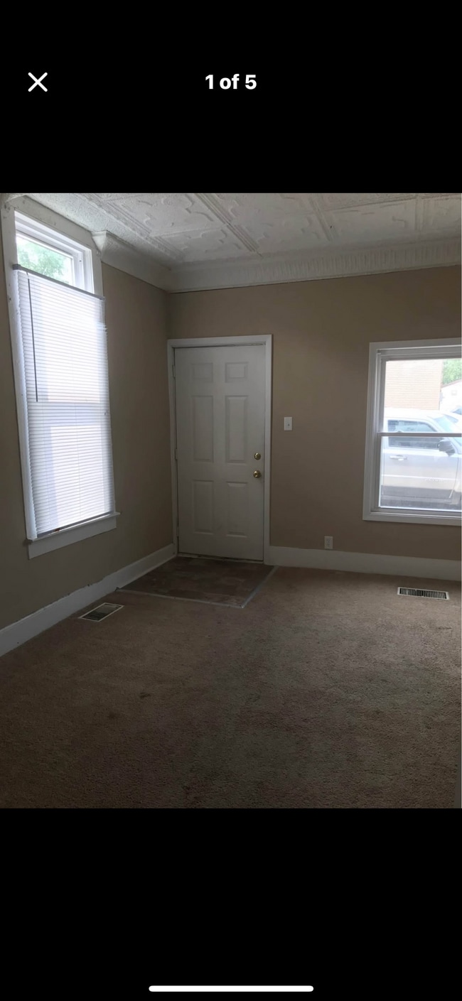 Building Photo - 715 Seabury Ave Unit 715 Seabury Ave