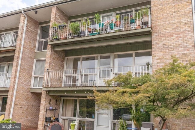 Building Photo - 22 Manor Cir Unit 103 Rental