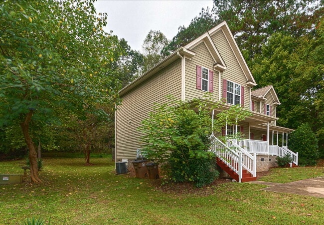 Photo - Charming Wake Forest Gem - 3 Bedroom Townhome