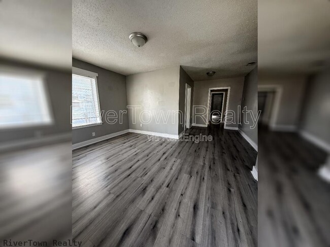 Photo - 3757 Fairmont Ave